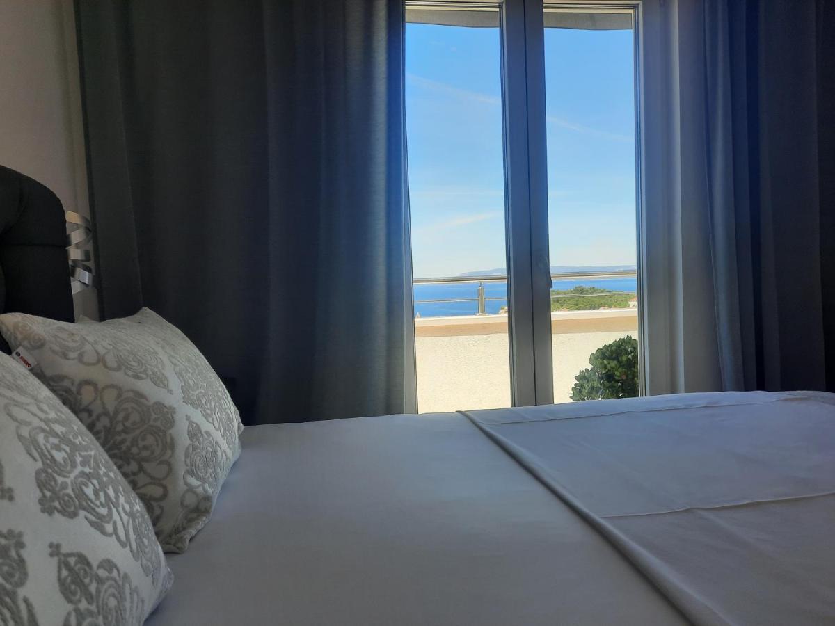 Apartment Anny De Luxe With Sea View Makarska Exterior photo